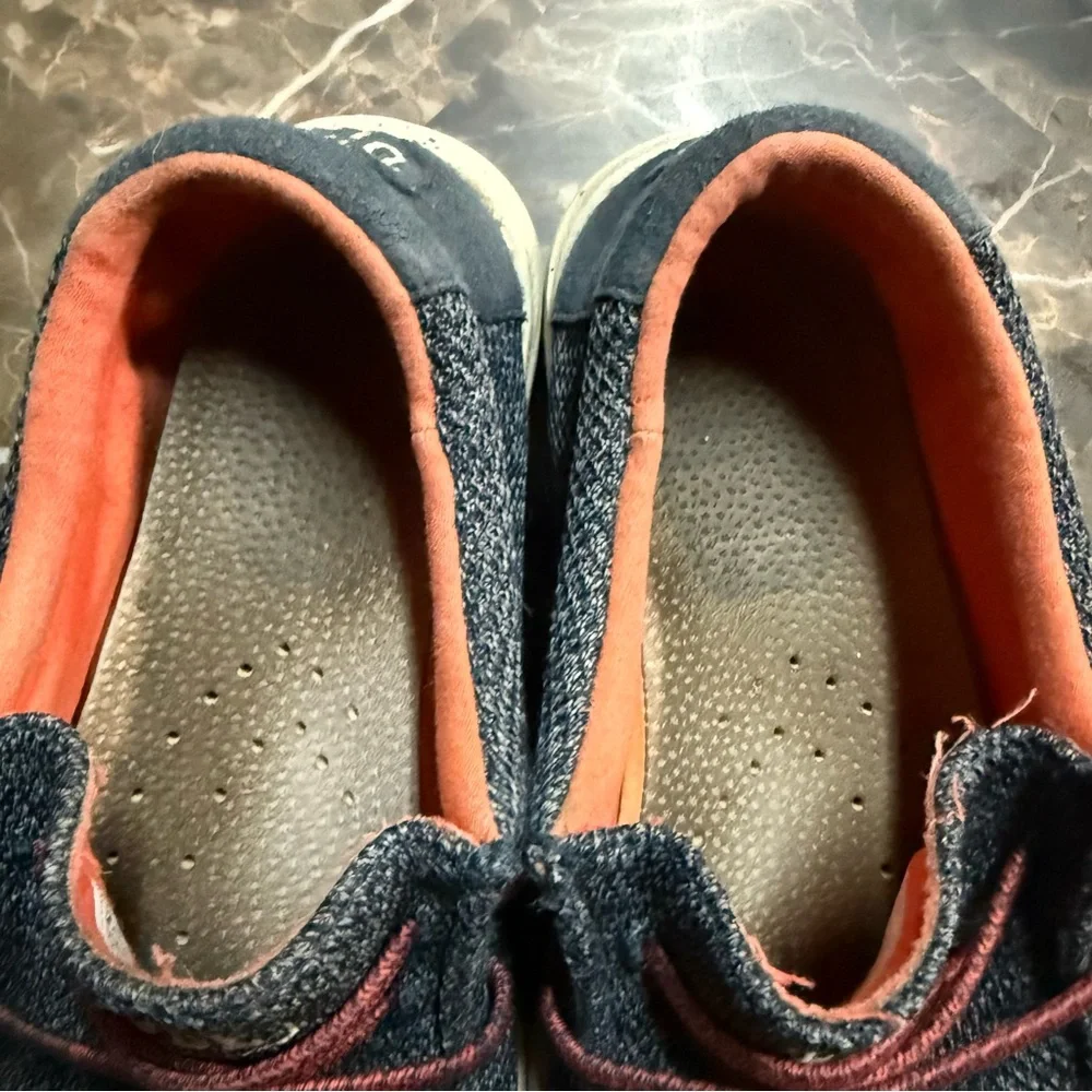 Hey Dude Wally Youth Sox Ocean Blue Orange Interior Size Y4 L5